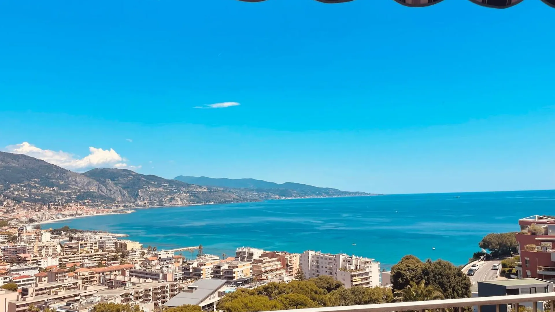 רוקברון-קאפ-מרט Rocamare - Entre Monaco Et Menton, Pres Des Plages